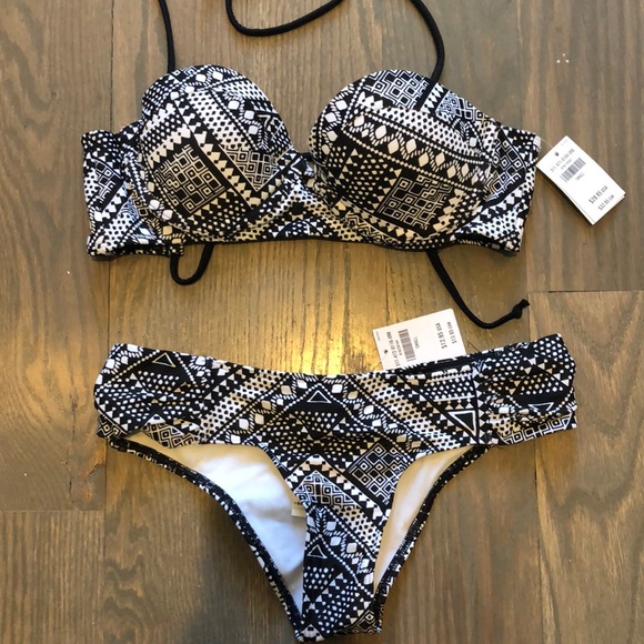 hollister womens bathing suits